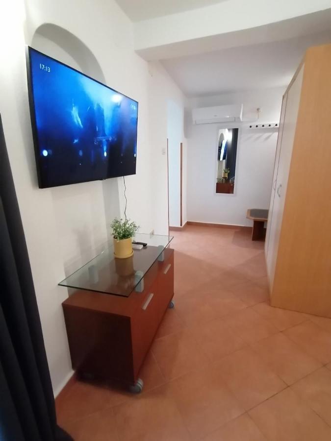Apartments Pepe Новиград Екстериор снимка